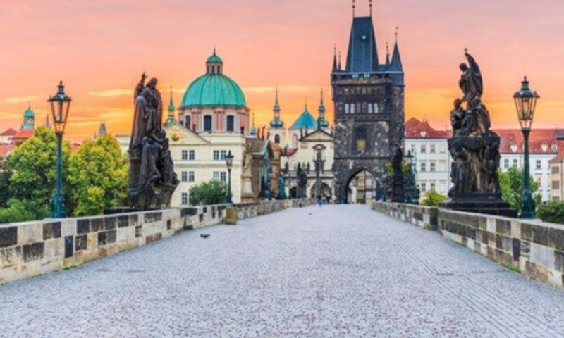 Prague Travel Image