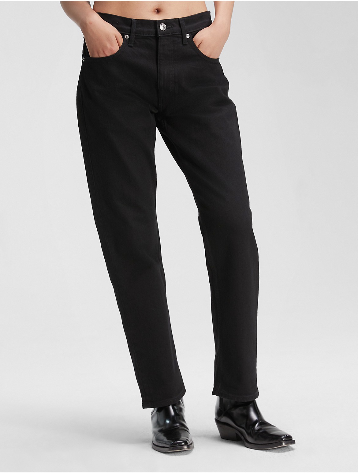 Calvin Klein Women's Original Straight Fit Jean - Black - 25