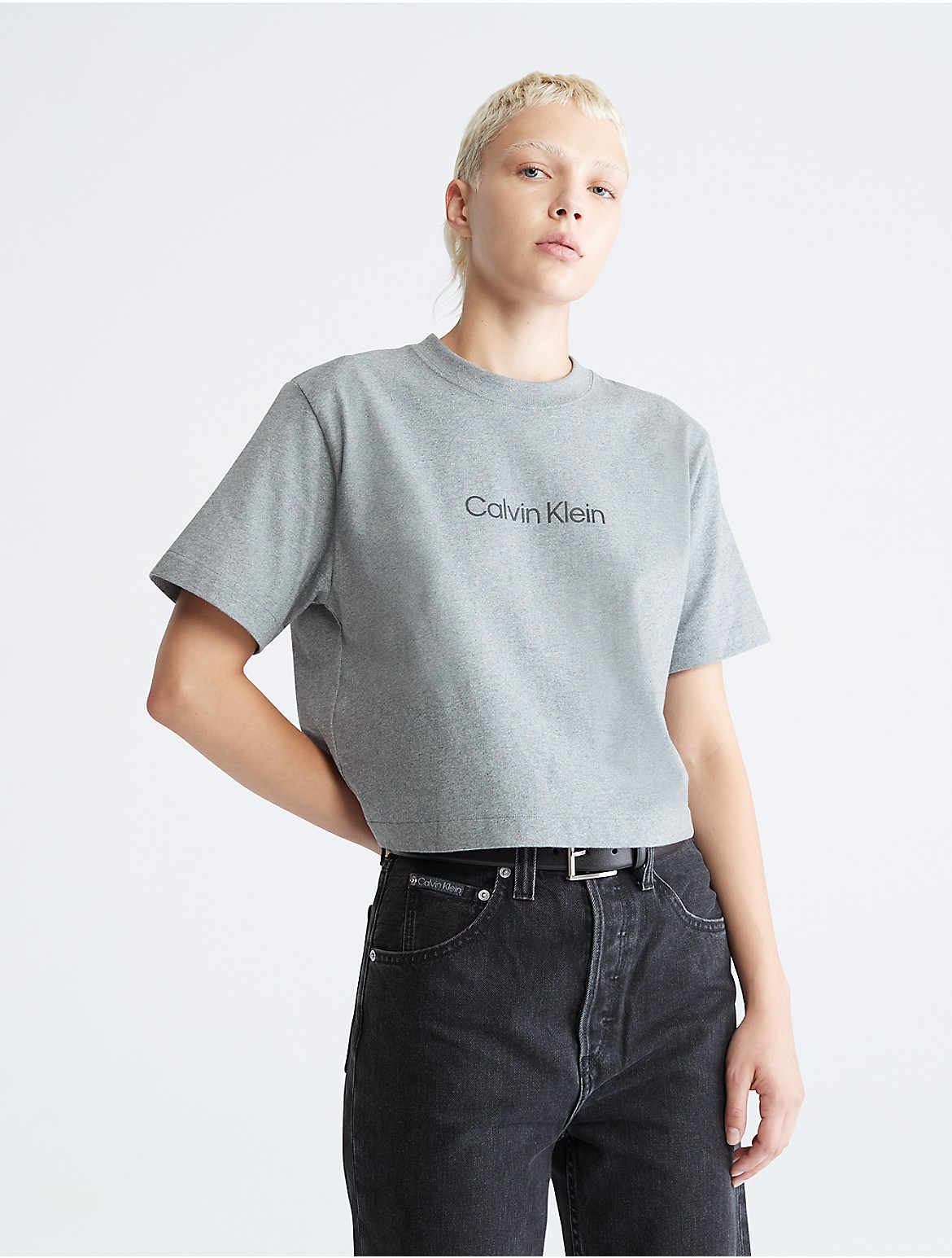 Calvin Klein Women's Relaxed Fit Standard Logo Crewneck T-Shirt - Grey - S