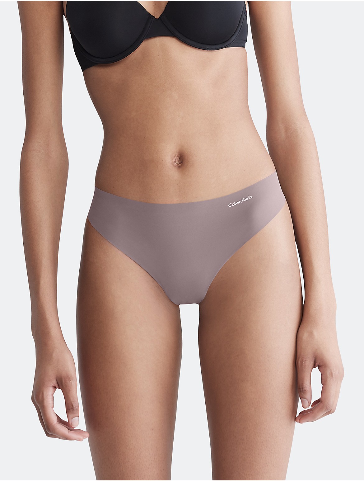Calvin Klein Women's Invisibles Thong - Brown - XS